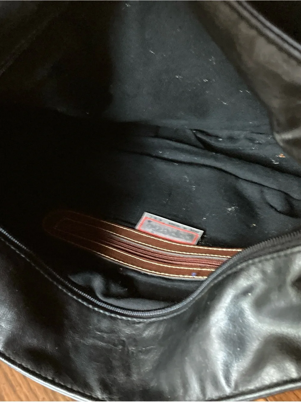 Intake 80-90s capezio Black Leather Tote hobo shoulder bag with Brown Straps